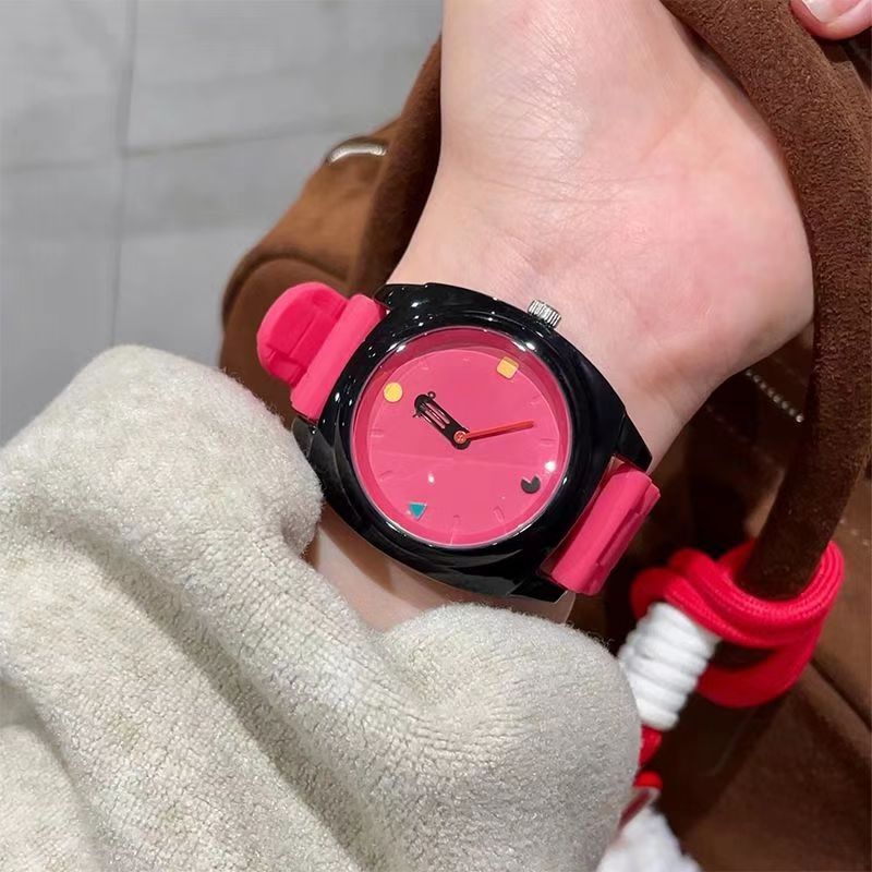 New contrast color dopamine watch for women light luxury niche cute sports watch high value