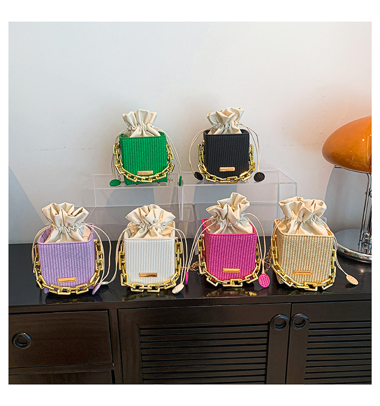 Women Mini Chain Handbag Shoulder Messenger Bag Small Square Bag