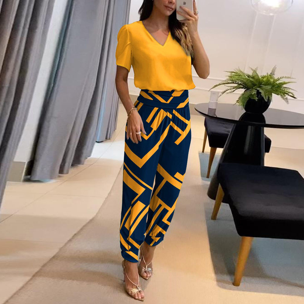 Women's Fashion Casual V-Neck Printed Short-Sleeved Trousers Set Two-Piece Set