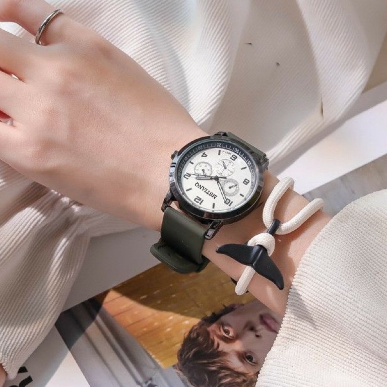 Niche ins light luxury oval small dial watch for women simple cold style high-end sense all-match retro watch for women