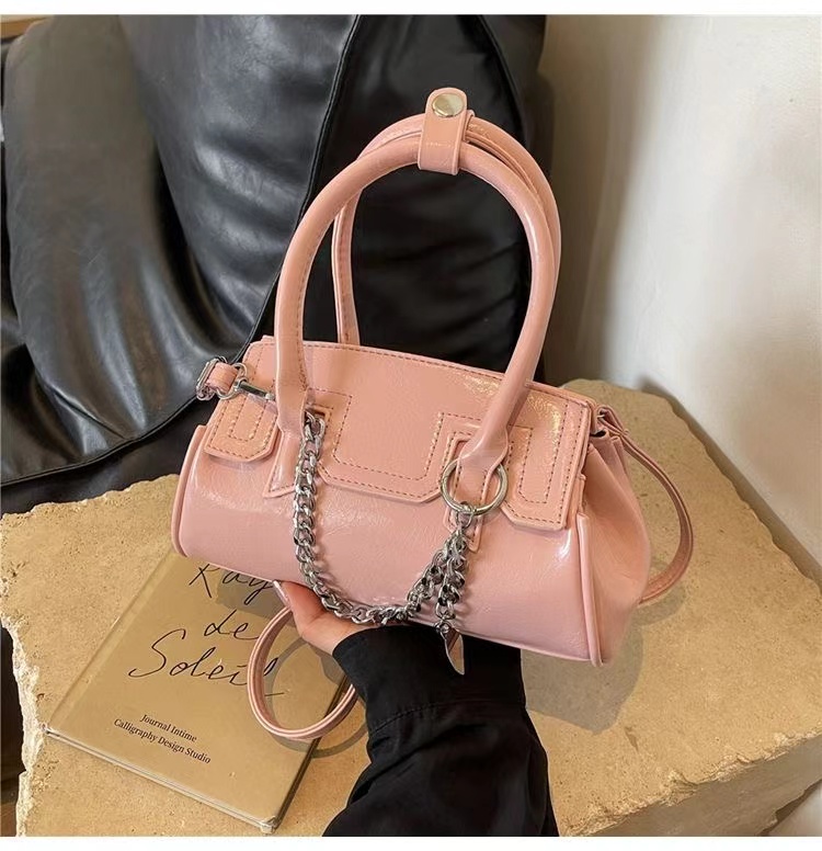 Niche fashion handbags for women 2024 summer new simple and versatile small square bag high-end trendy messenger bag