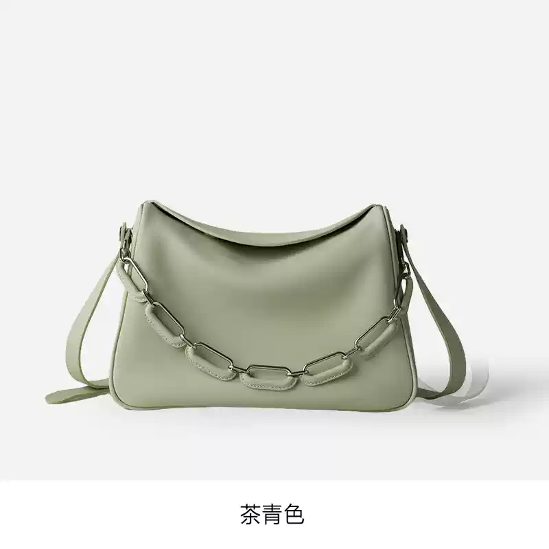 Toast bag for women, large capacity, high-end texture, niche design chain, fashionable and popular shoulder bag