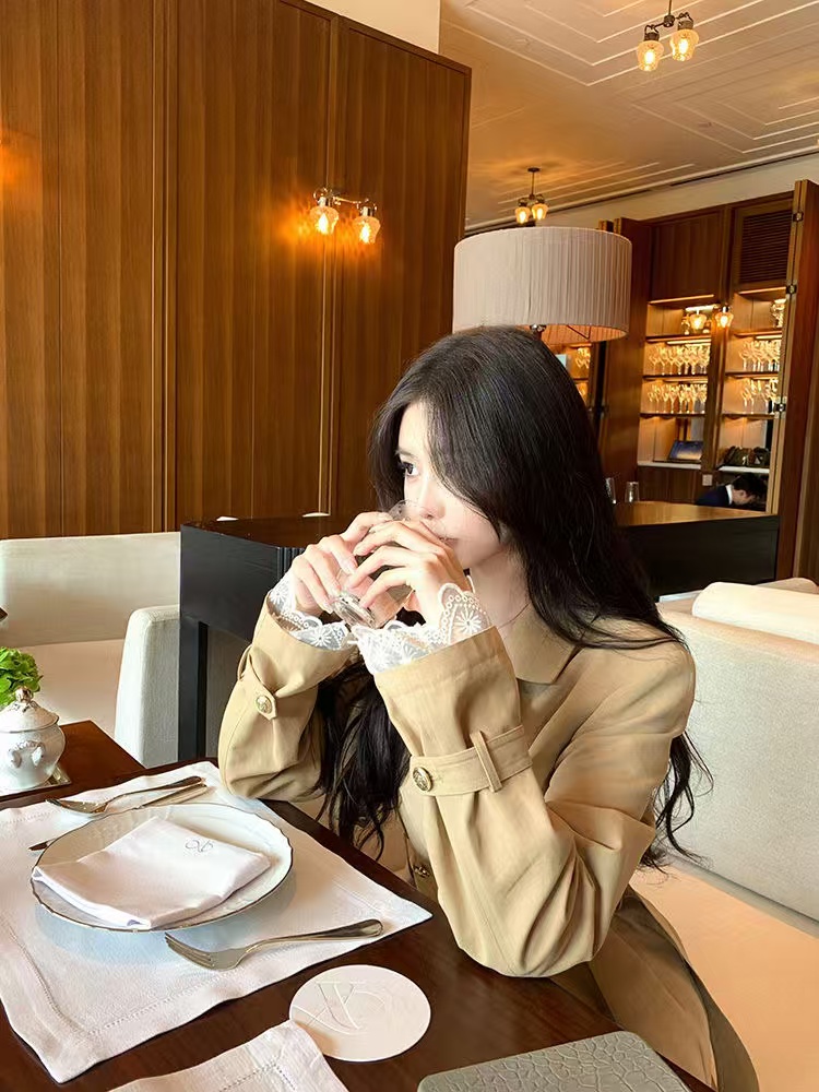 Khaki trench coat for women autumn British style small temperament casual mid-length top