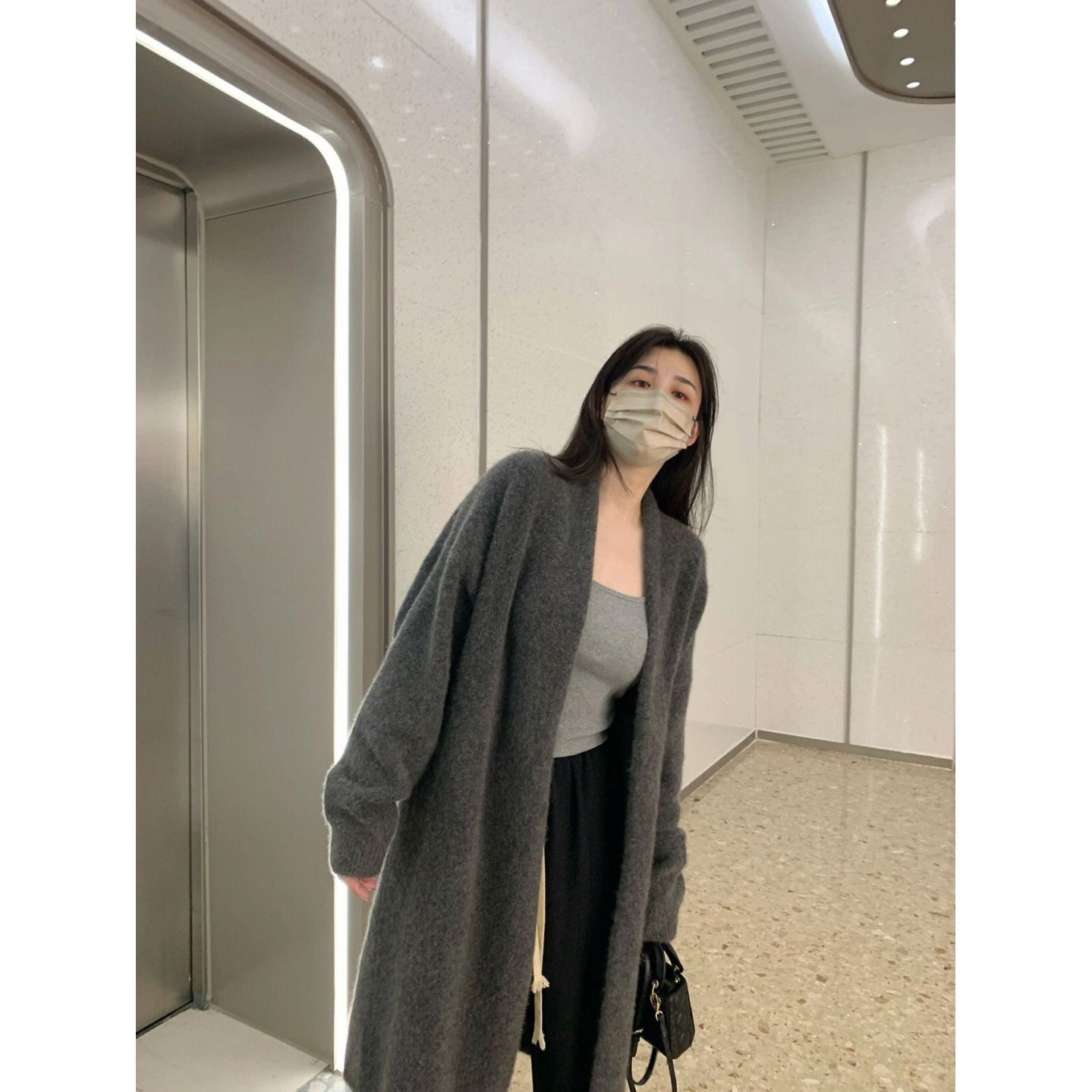 Mid-length cardigan sweater coat for women, lazy style in spring and autumn