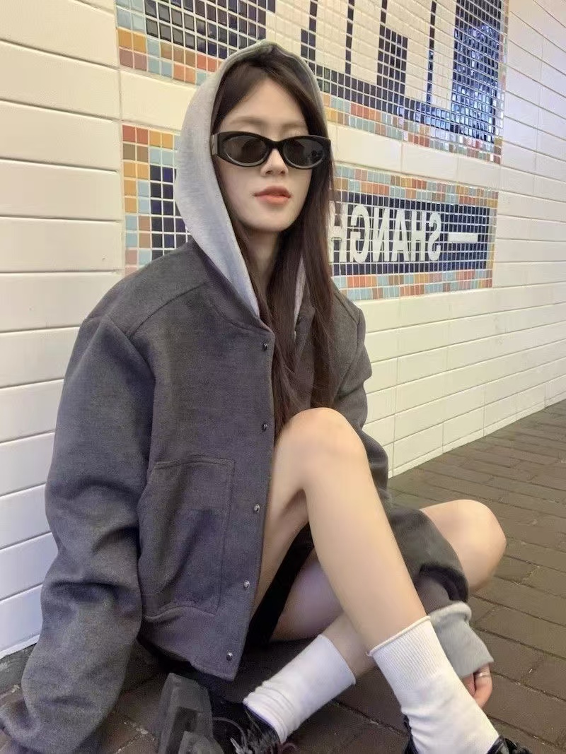 Retro short long-sleeved jacket for women autumn new style high-end loose casual baseball jacket trend ins