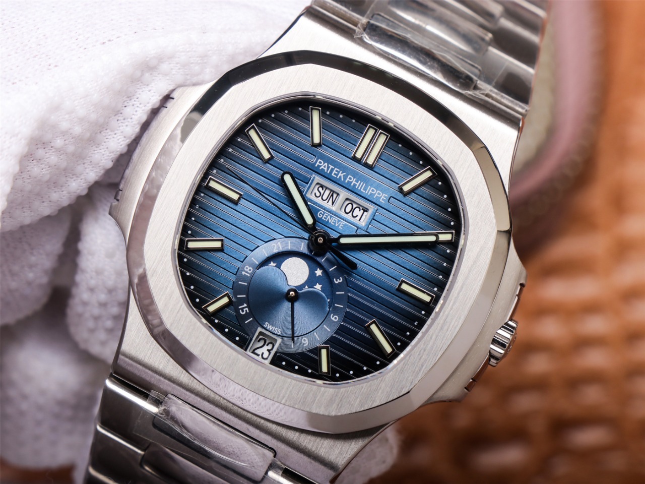 Patek Philippe Sport Elegance Series 5726/1A-010 Watch