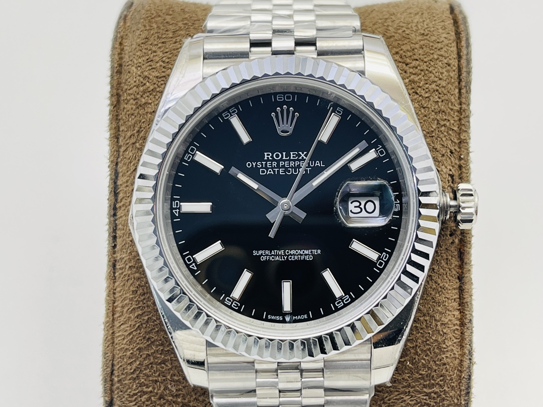 The Rolex Datejust 41MM series creates a classic watch